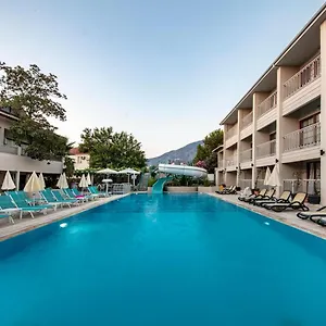 Otel Golden Life &