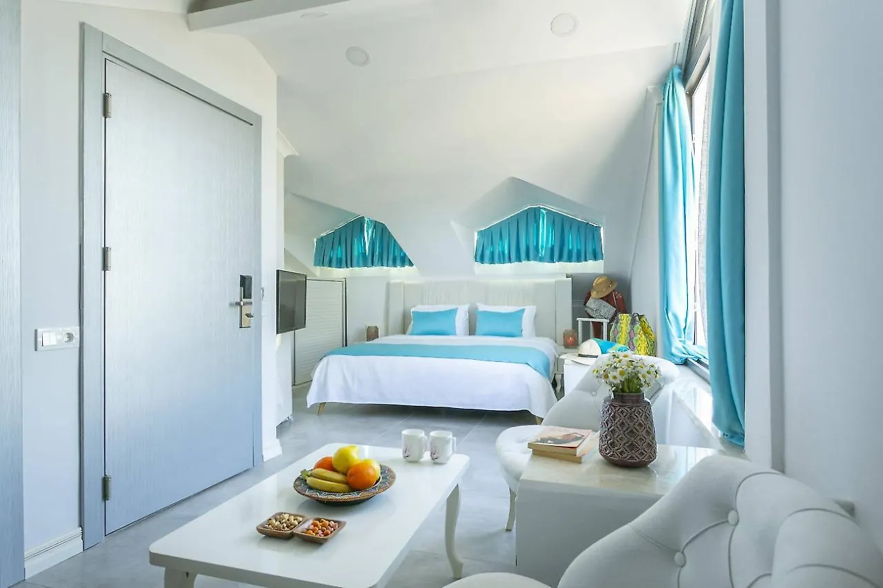 Monastery Suites Hotel (Adults Only) Oludeniz 3*,